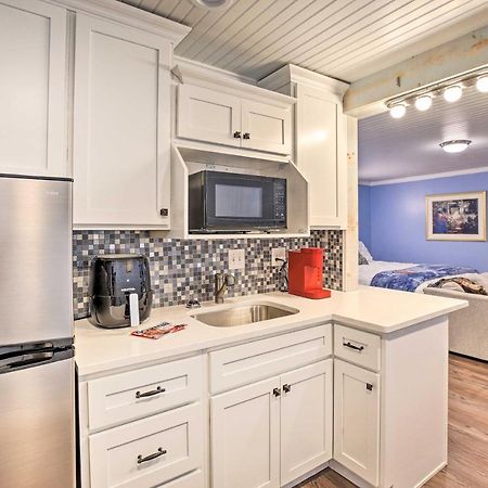 Updated Williamstown Apartment With Kitchen! Zewnętrze zdjęcie
