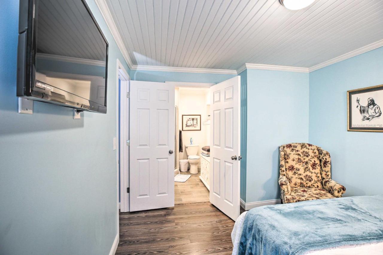 Updated Williamstown Apartment With Kitchen! Zewnętrze zdjęcie